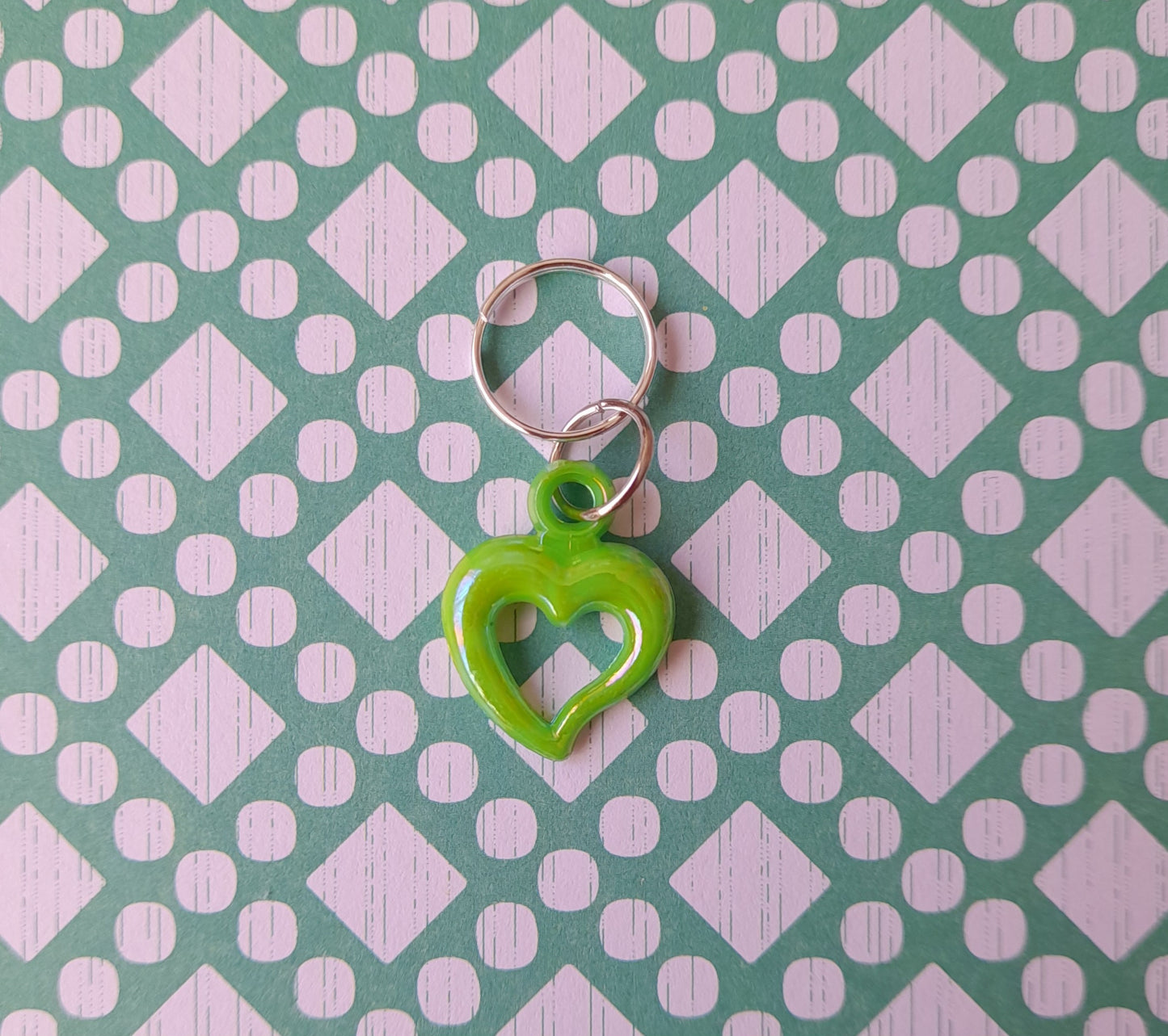 Funky heart stitch markers