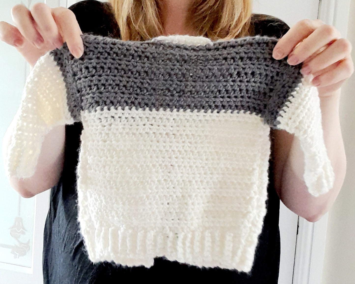 Baby cardigan crochet pattern pdf. Easy baby sweater. 