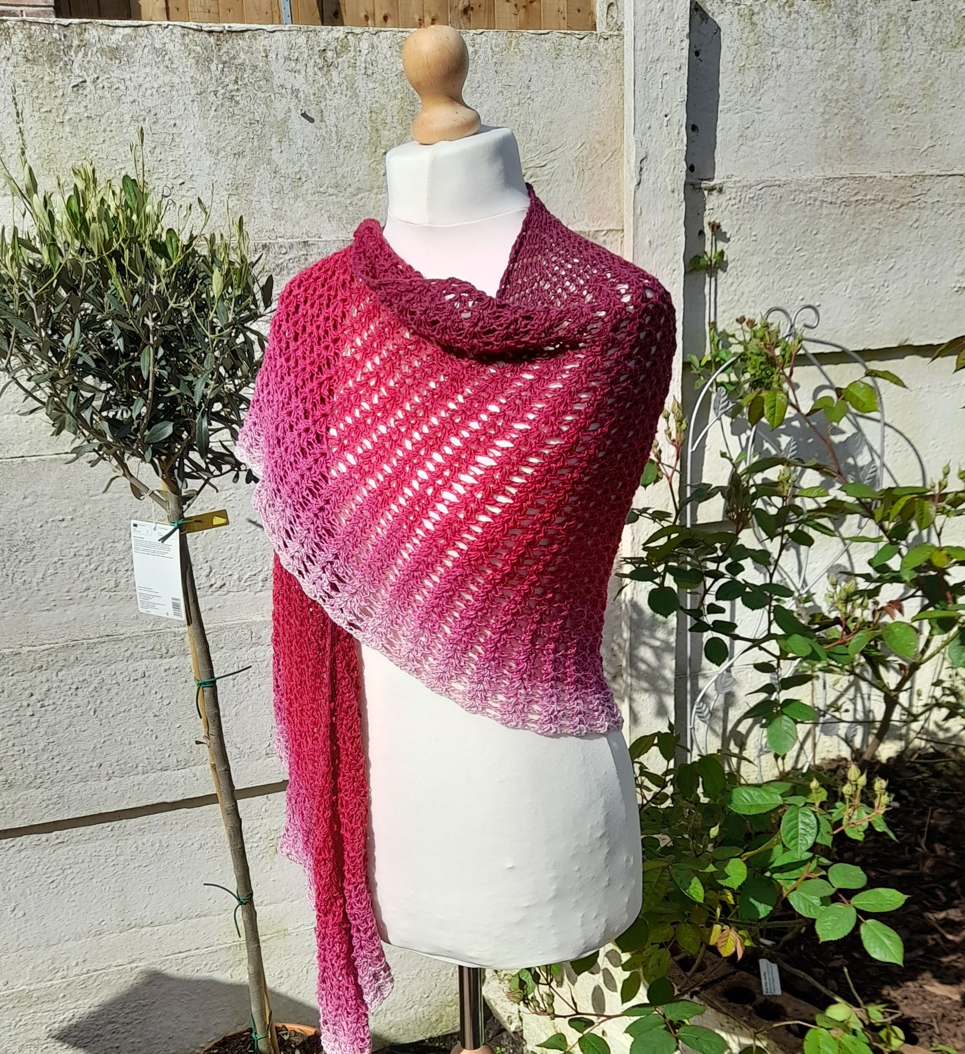 Half circle crochet shawl pattern. Instant download shawl pattern. Scheepjes whirl forbidden fuchsia 
