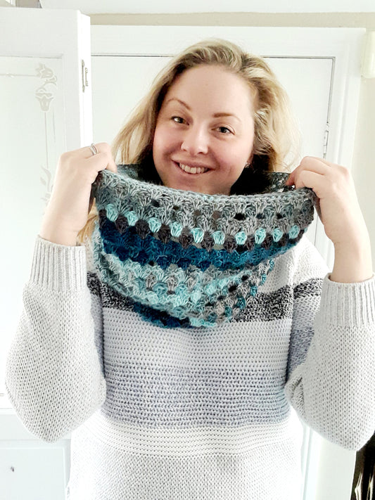 Song of the sea snood crochet pattern.