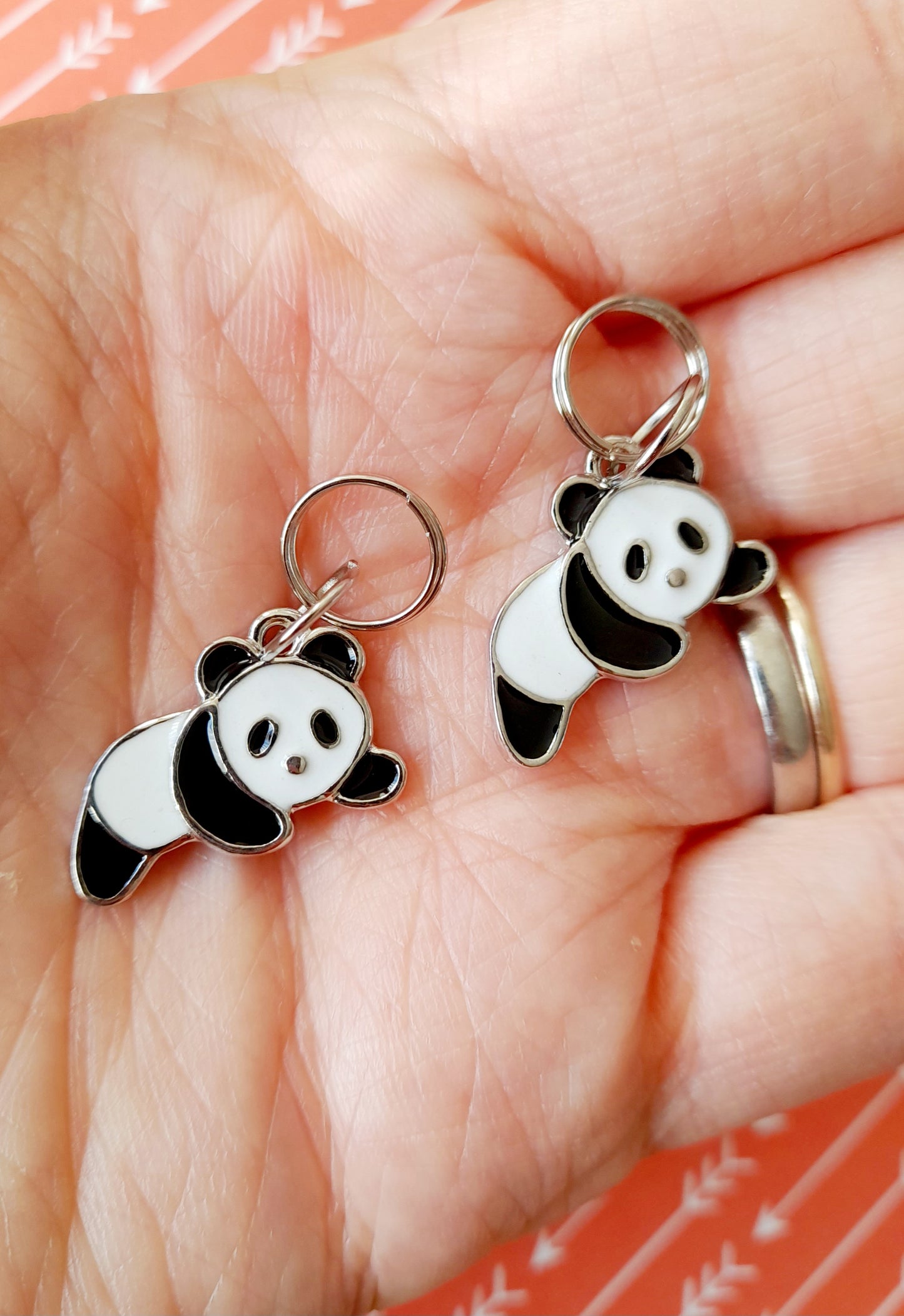 Panda stitch marker set