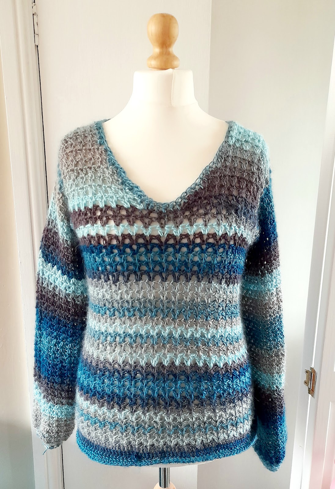 Crochet V stitch sweater: The Breeze Pullover.